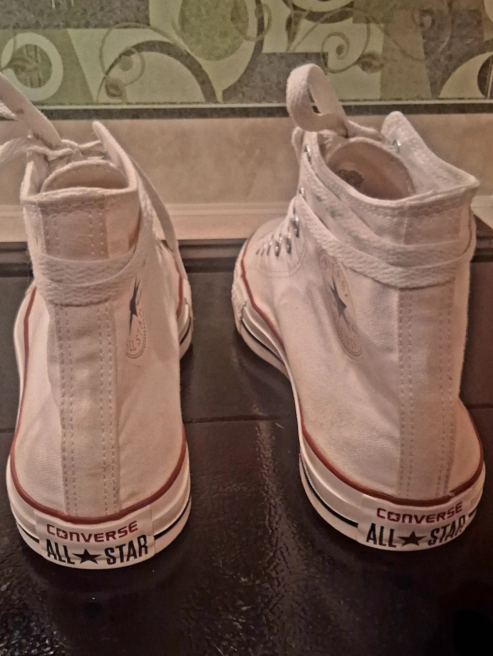 Converse Chuck Taylor All Star High Top - Optical White - Men’s 11 / Women’s 13 - Picture 4 of 7